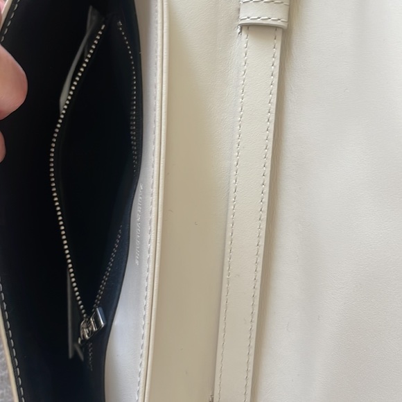 NWT ZV Initiale La Clutch Clutch in Off-White - Picture 13 of 15